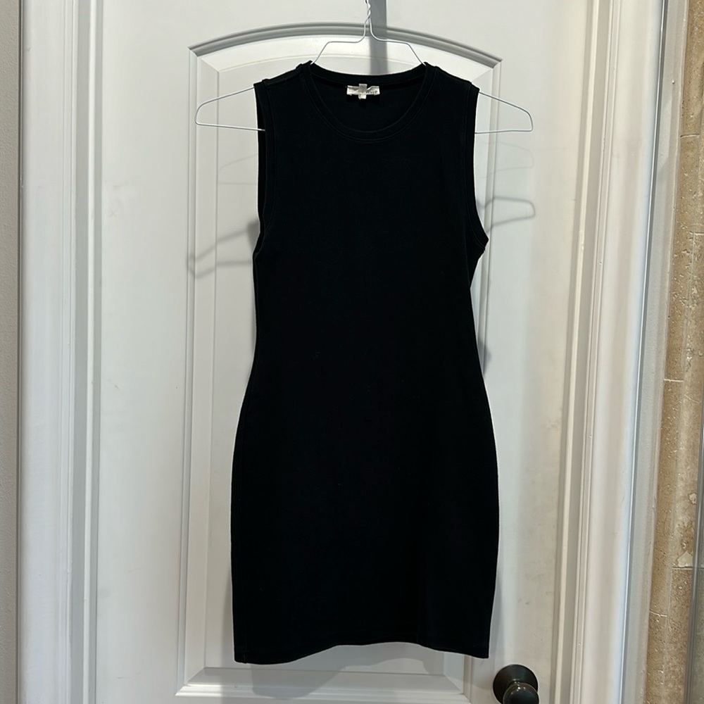Wilfred Free Aritzia Little Black Dress, Sleeveless, size small